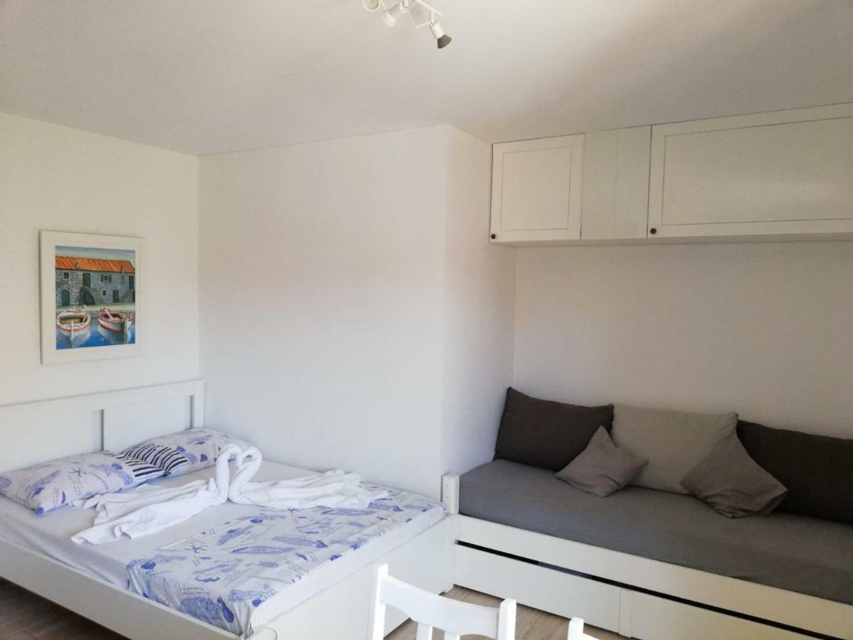Apartman Jela Sibenik Luaran gambar